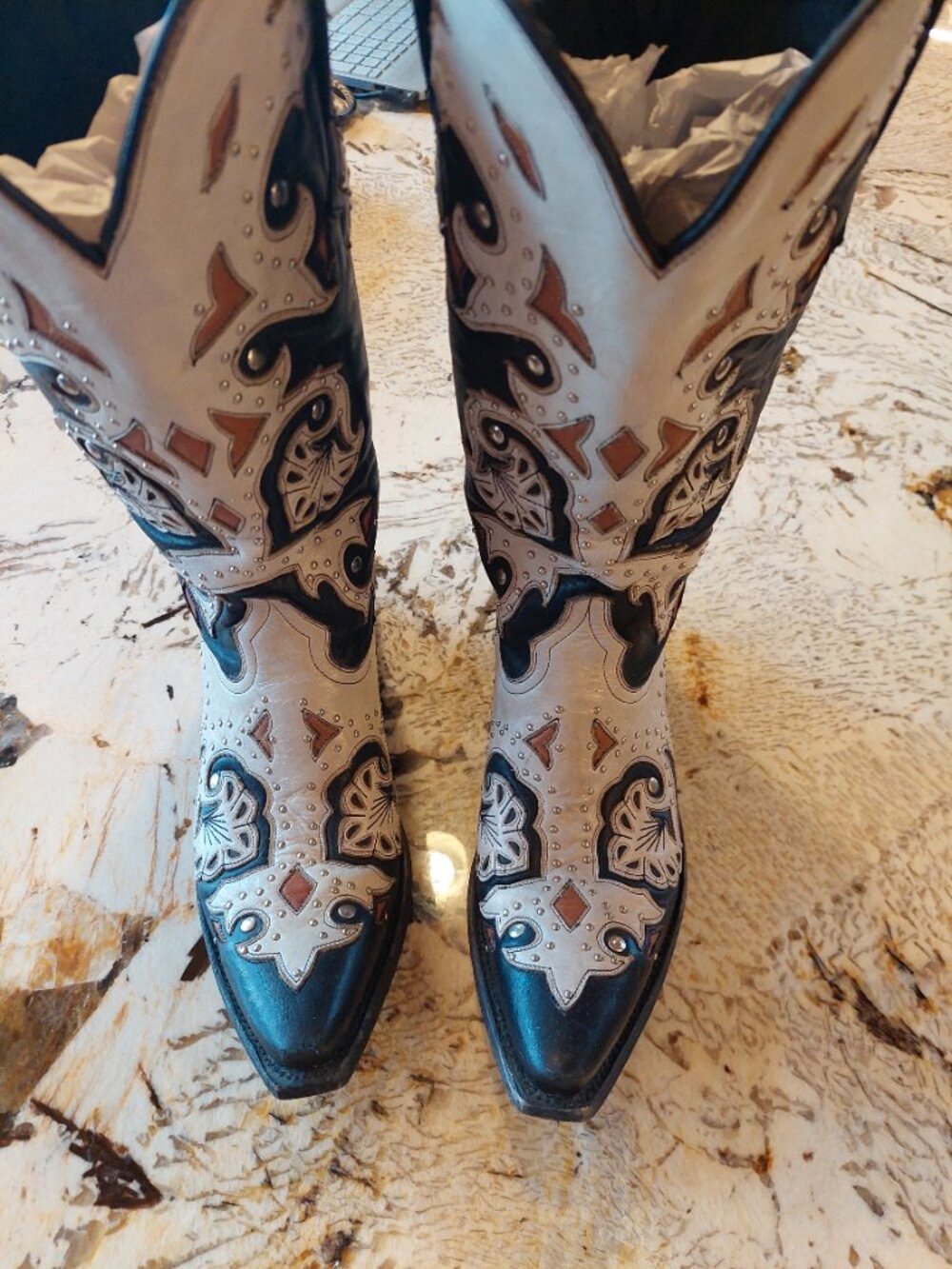 LUCCHESE size 10b Studded Scarlet Black & Natural Inlay Western/Cowgirl Boots. - Picture 2 of 11